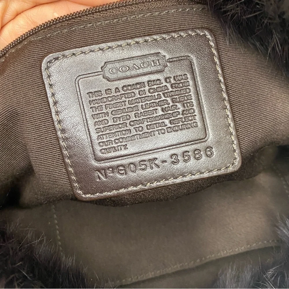 EUC Vintage Coach Brown Rabbit Fur Nylon Quilted Hobo Bag - Limited Edition - Picture 12 of 13